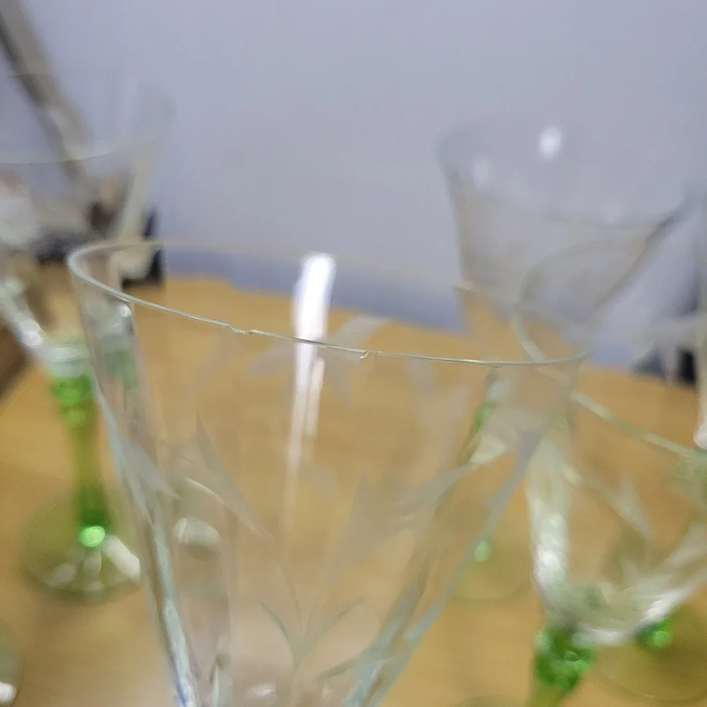 Vintage Uranium Etched Floral Stemware Glass Set of 6 Wine Goblet Optic